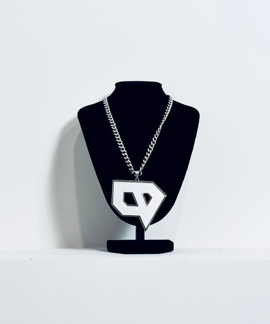 MEMBERS ONLY CHAIN